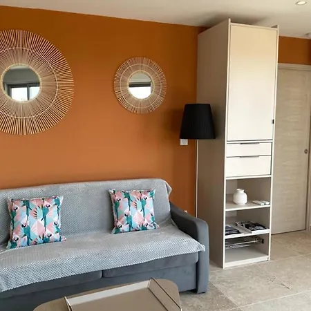 35m2 Sea View Flat With 20 M2 Terrace