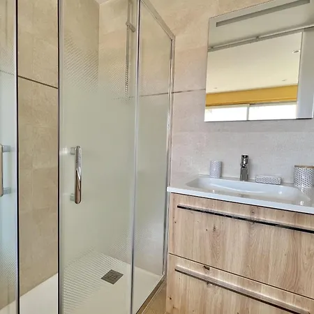 35M2 Sea View With Terrace Beach By Walk Apartment Saint-Raphaël