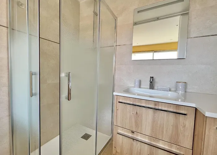 35M2 Sea View With Terrace Beach By Walk Apartment Saint-Raphaël